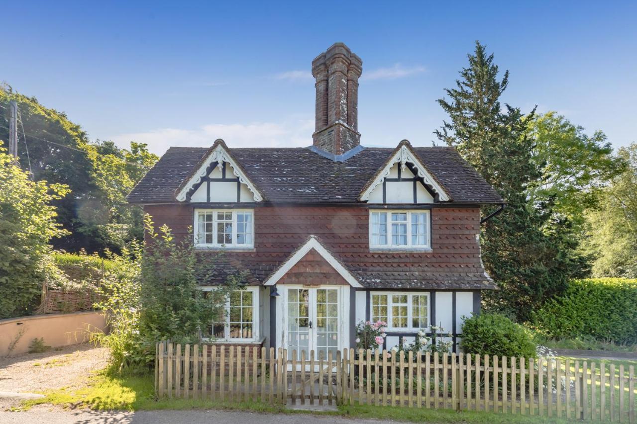 Danny Lodge - Country Cottage Near Brighton By Huluki Sussex Stays Hurstpierpoint Exterior foto
