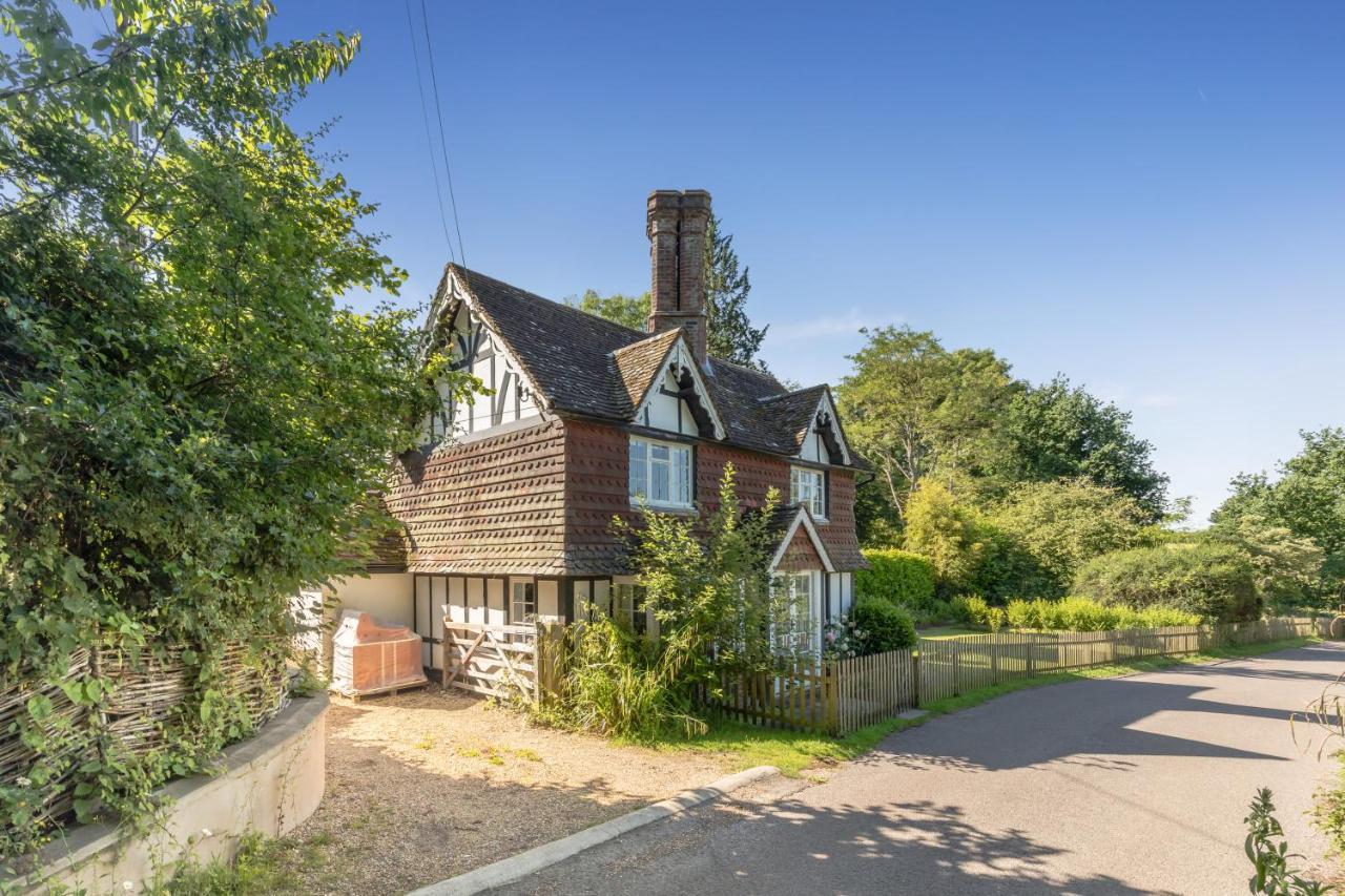 Danny Lodge - Country Cottage Near Brighton By Huluki Sussex Stays Hurstpierpoint Exterior foto